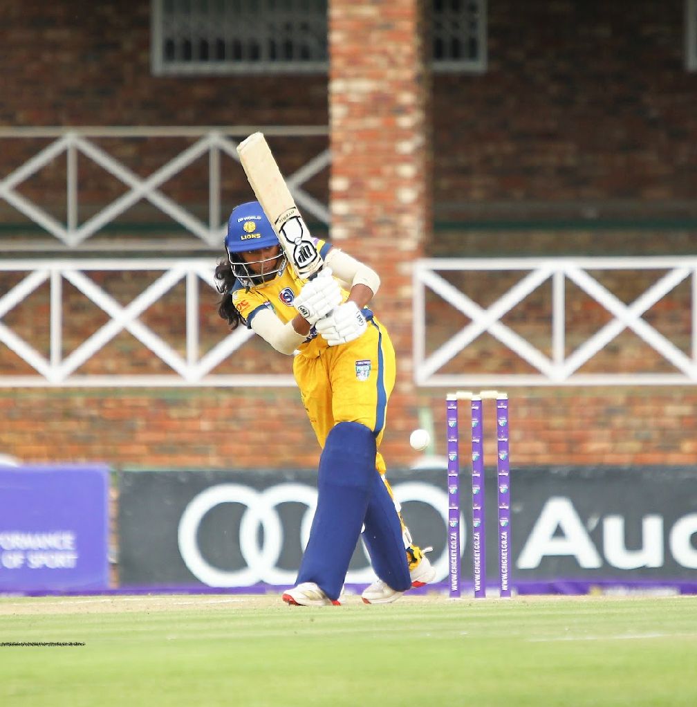 Diara Ramlakan — cricket coach